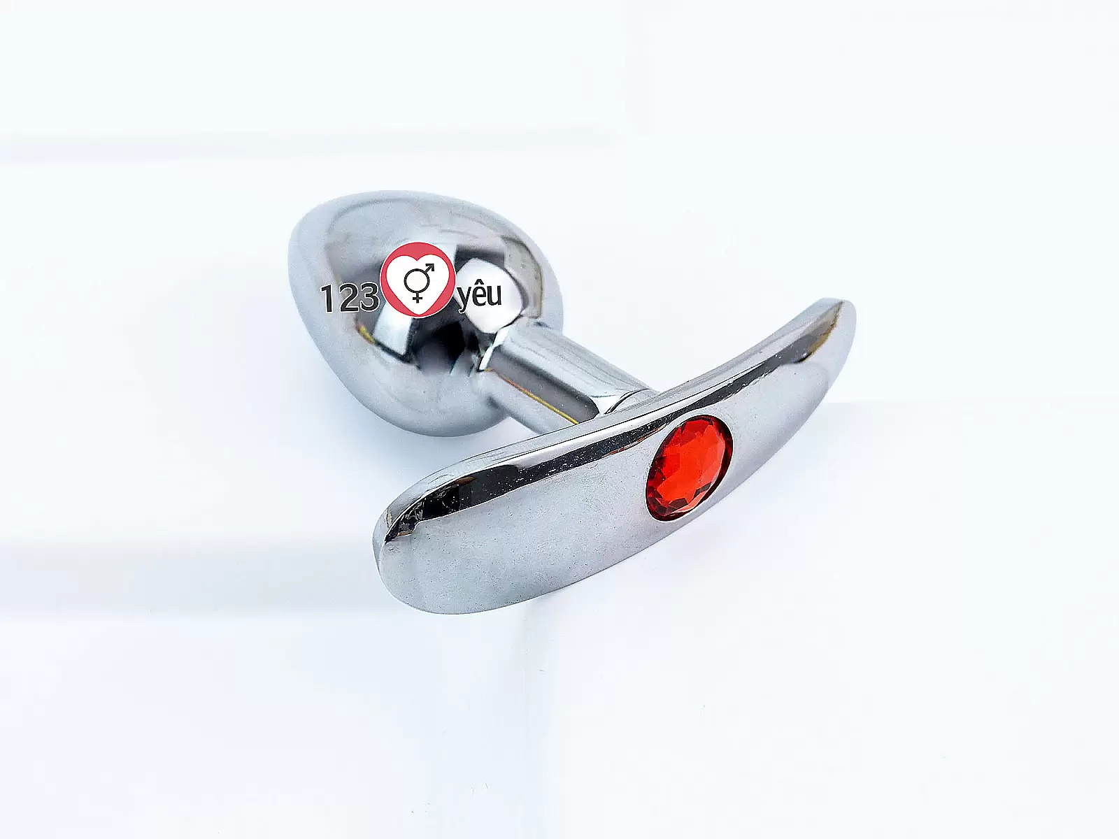 Dụng cụ kích thích hậu môn inox có tay cầm