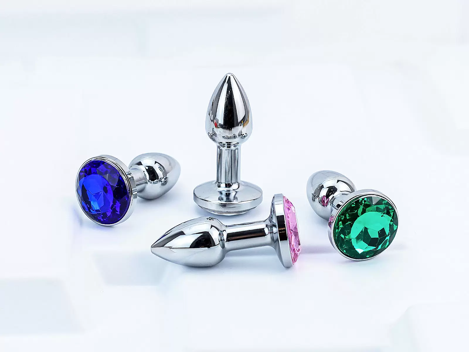 Sextoy kích hậu Inox mini có đế nhiều màu sắc