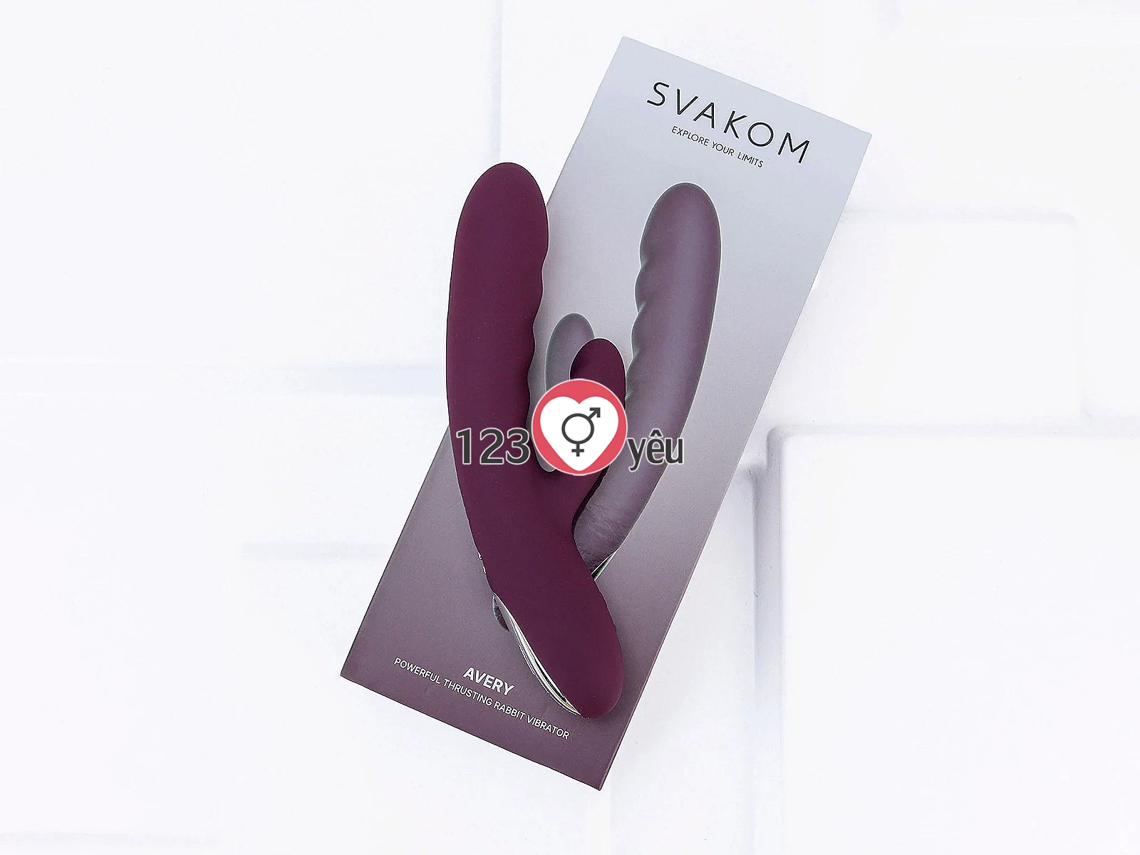 Máy mát xa điểm G Svakom Avery rung thụt chuẩn USA