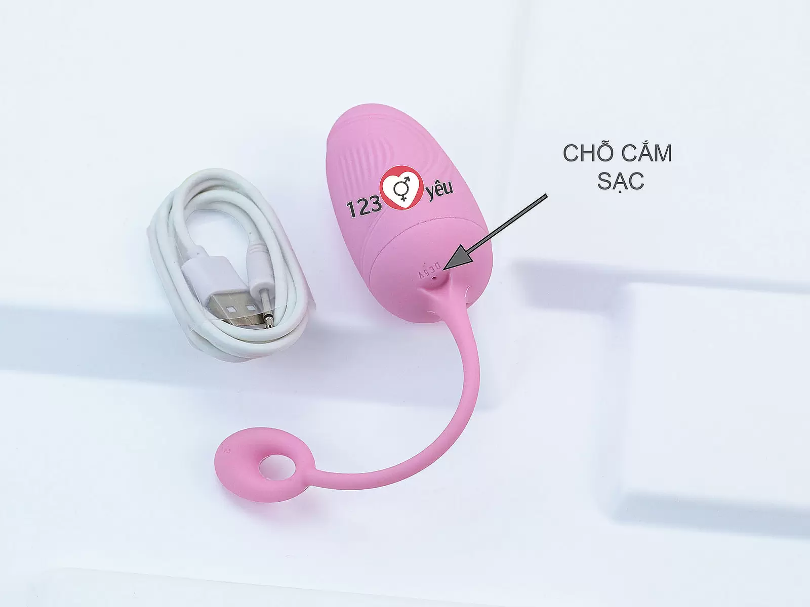 Trứng rung tình yêu Small Fish kèm điều khiển