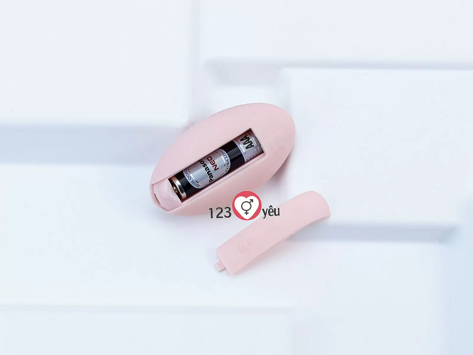 Trứng rung tình yêu Small Fish kèm điều khiển