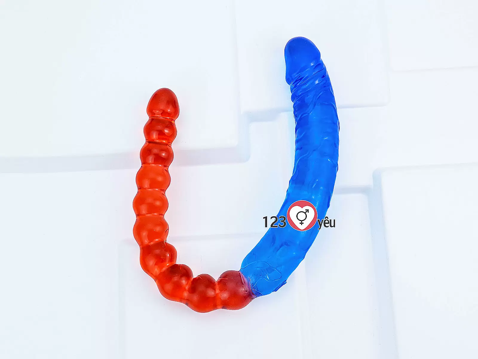 Dương vật giả 2 đầu dương vật và kích hậu xanh đỏ