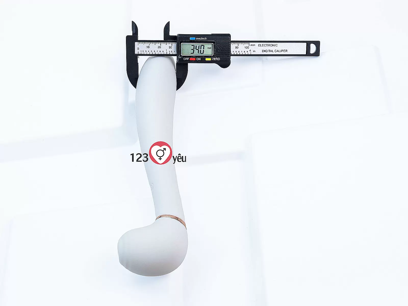 Máy massage 2 đầu rung hút Desirable Wand