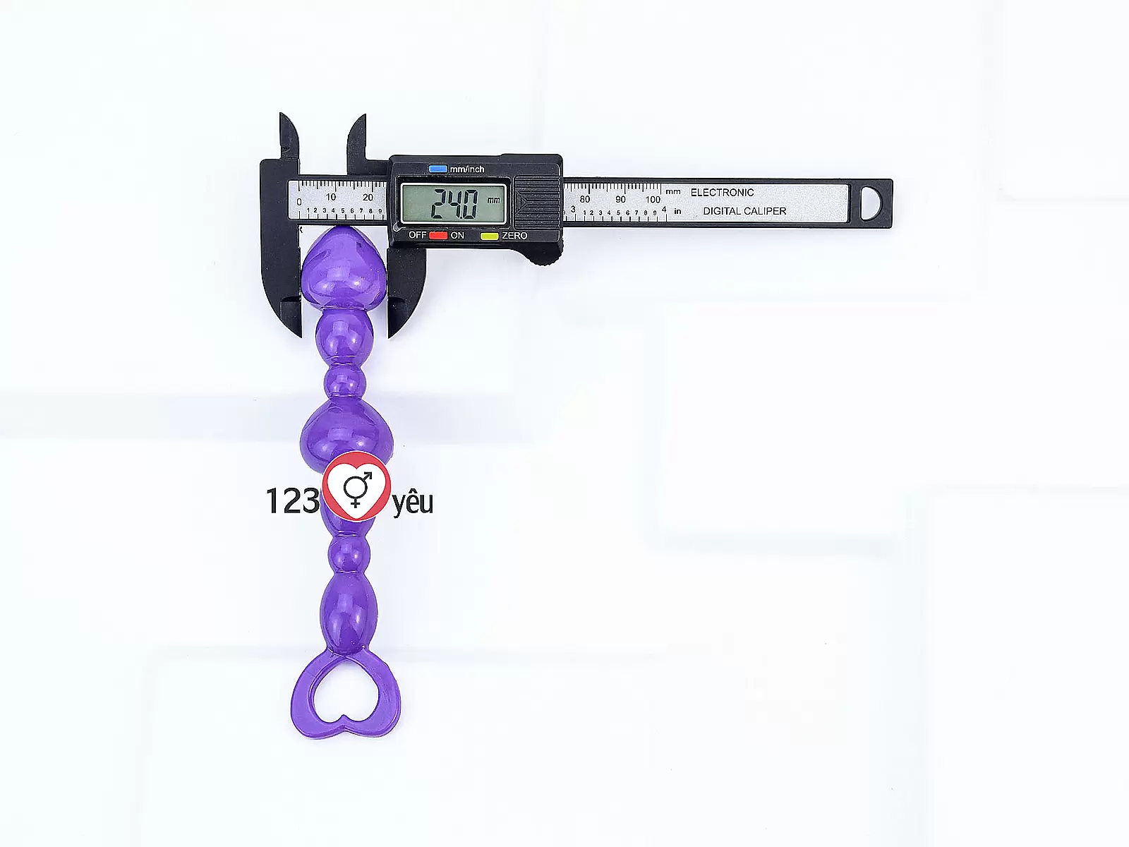 Đồ chơi kích hậu silicon trái tim Anal Beads