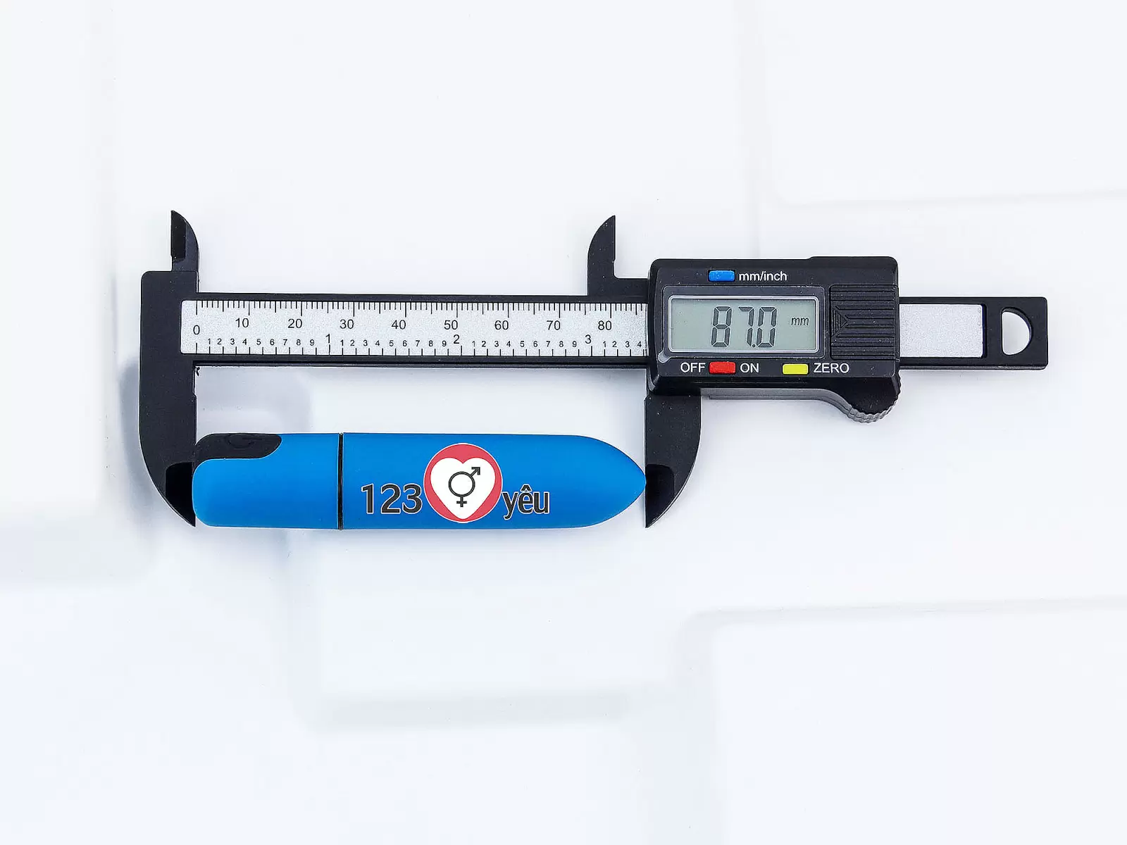 Trứng rung thỏi son nhỏ gọn 10 chế độ rung mạnh mẽ