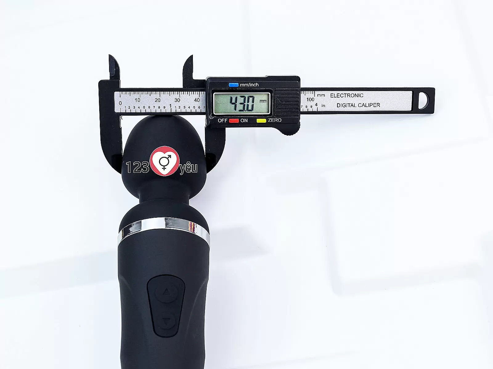 Chày rung massage Lovense Domi 2