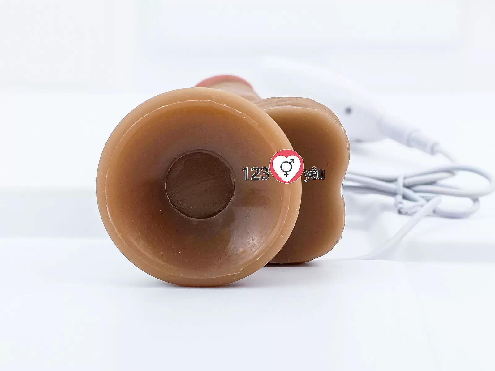 Dương vật giả có đế rung ngoáy phát nhiệt Simulation Dildo