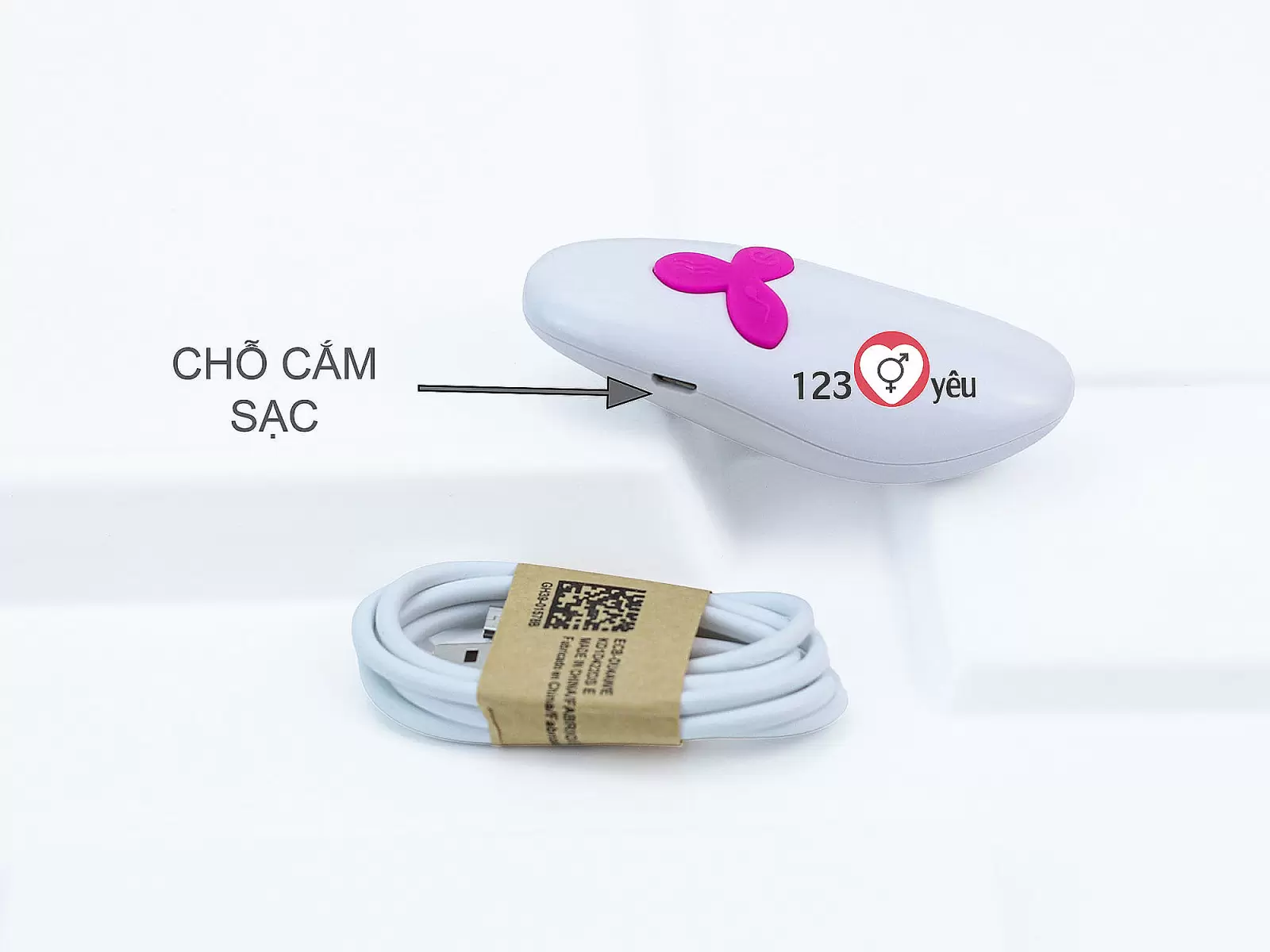 Dương vật giả có đế rung ngoáy phát nhiệt Simulation Dildo