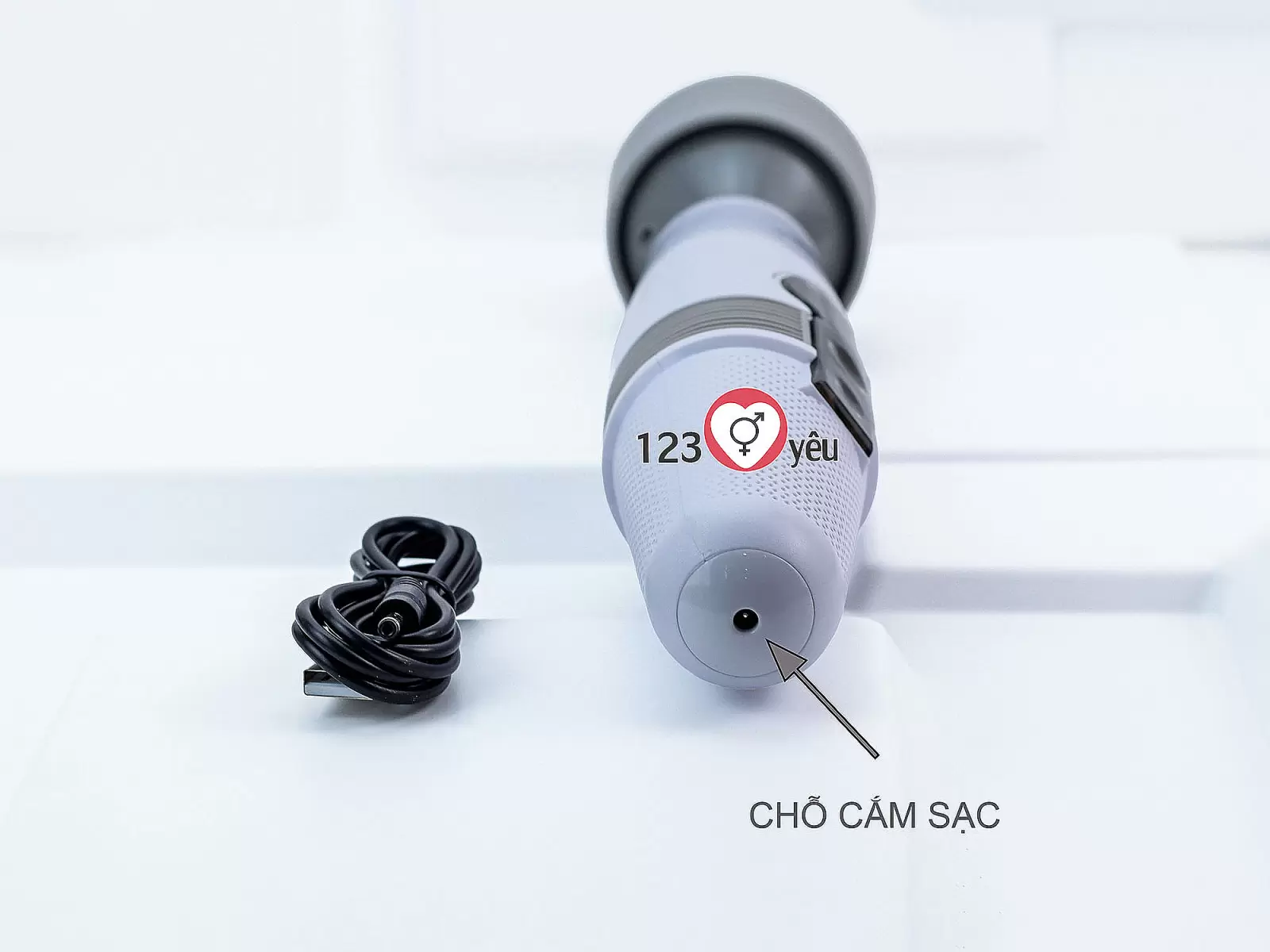Máy massage điểm G âm đạo Louge 818