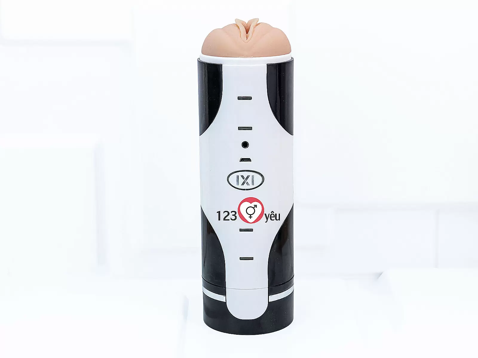 Âm đạo giả kết hợp miệng giả Favorite rung kích thích