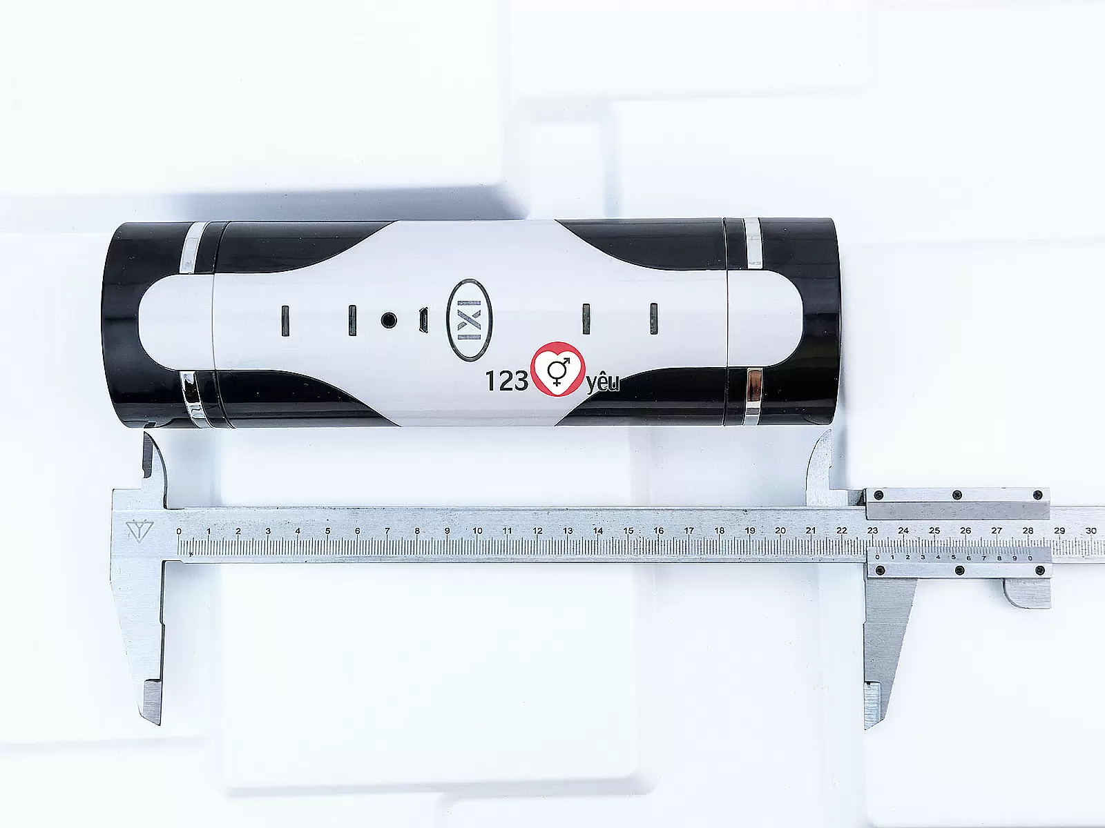 Âm đạo giả kết hợp miệng giả Favorite rung kích thích