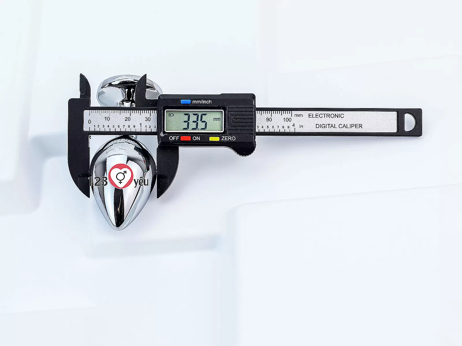 Đồ chơi kích hậu Inox size trung