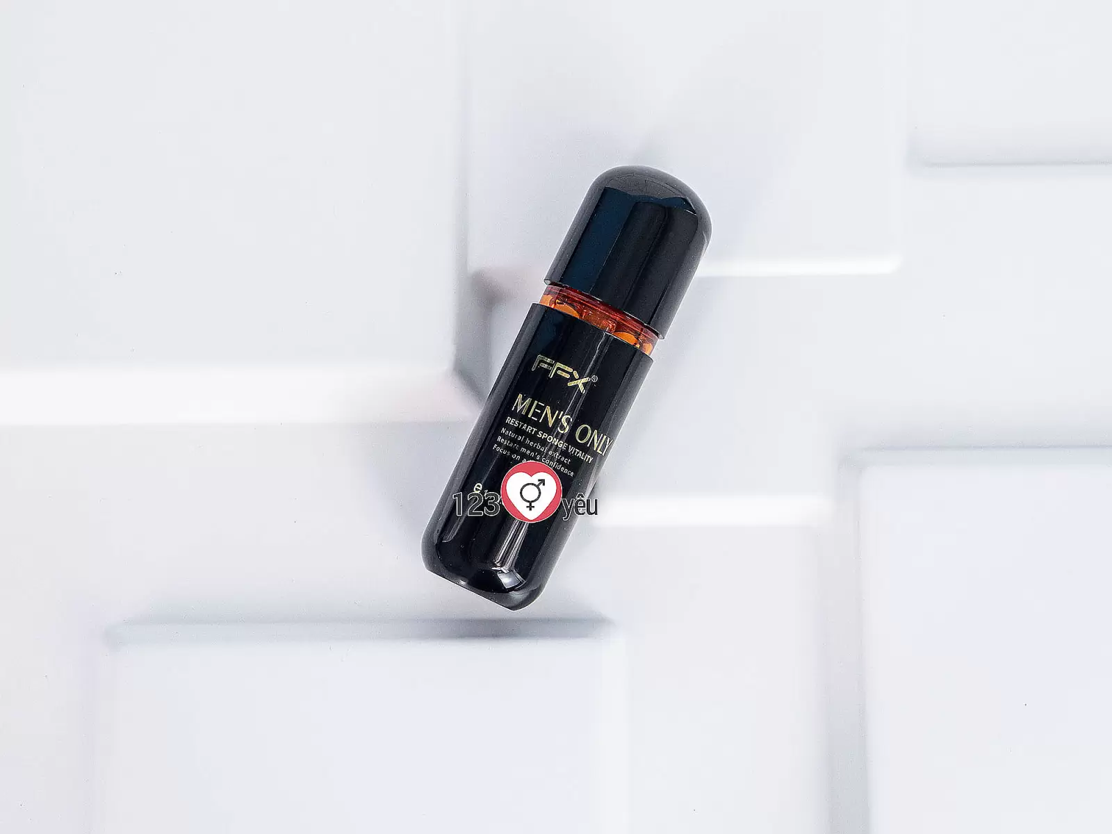 Gel bôi trơn FFX MEN'S ONLY cải thiện độ nhạy và sự phản ứng tự nhiên