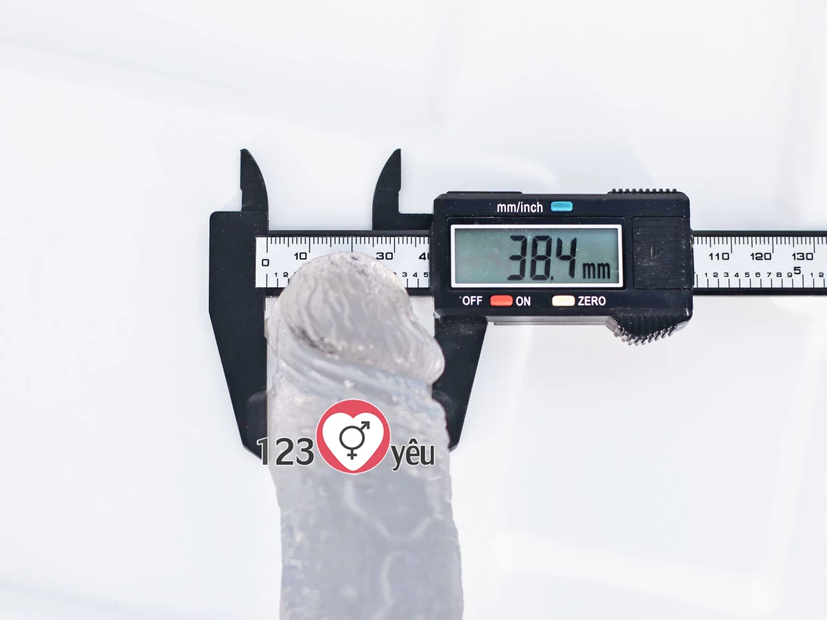 Dương vật giả có đế trong suốt Long Love size to