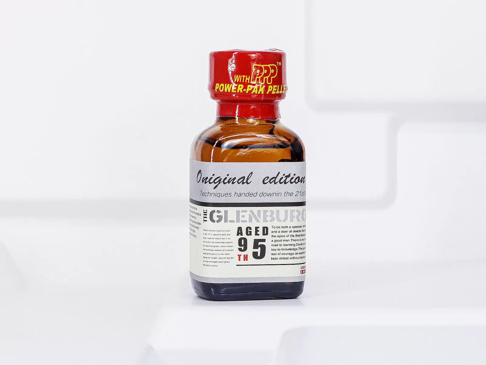 Chai hít Oniginal Edition Aged 95 White 30ml tăng cảm giác hưng phấn