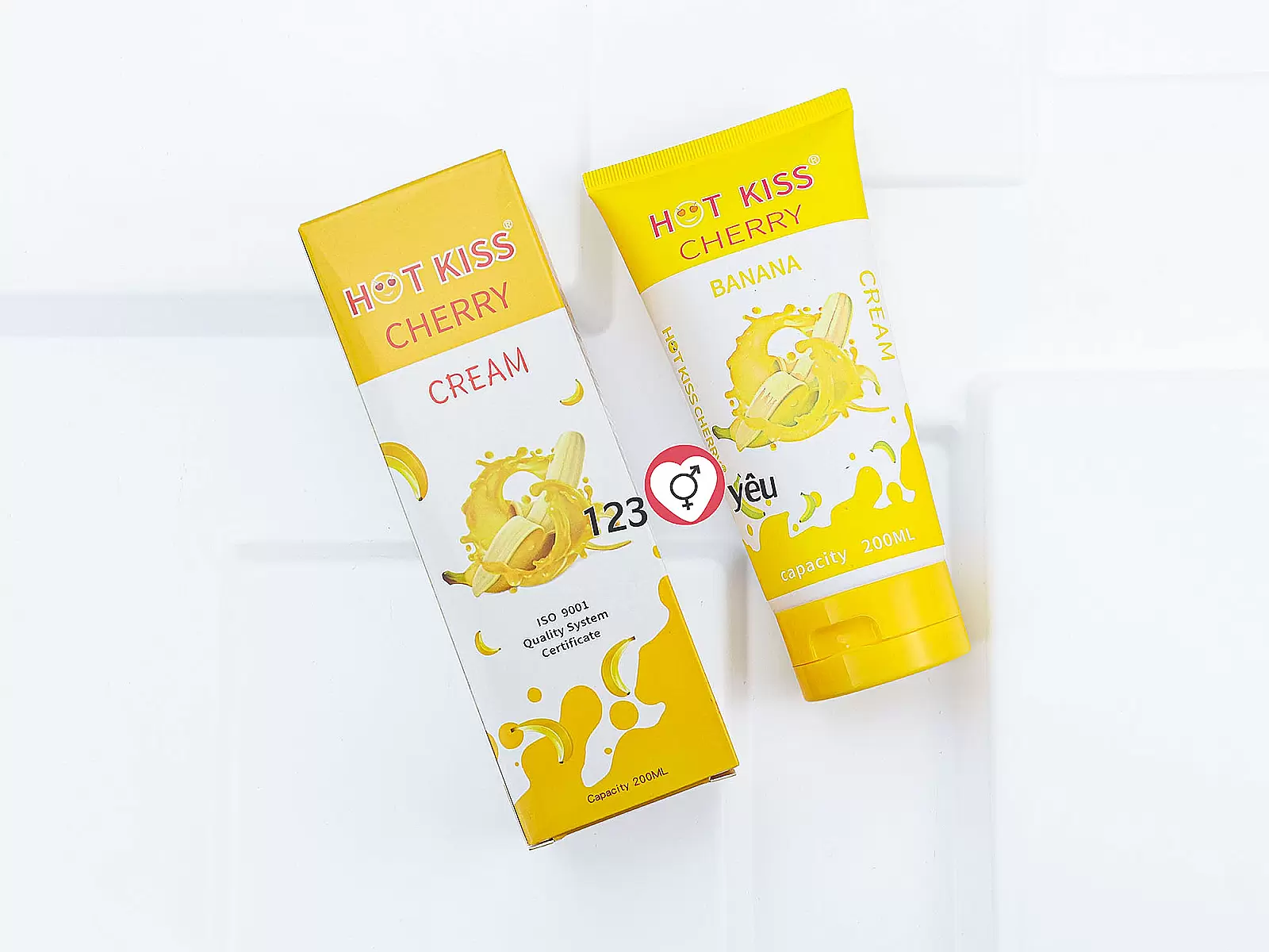 Gel Hot Kiss Hương Chuối chai lớn 200ml