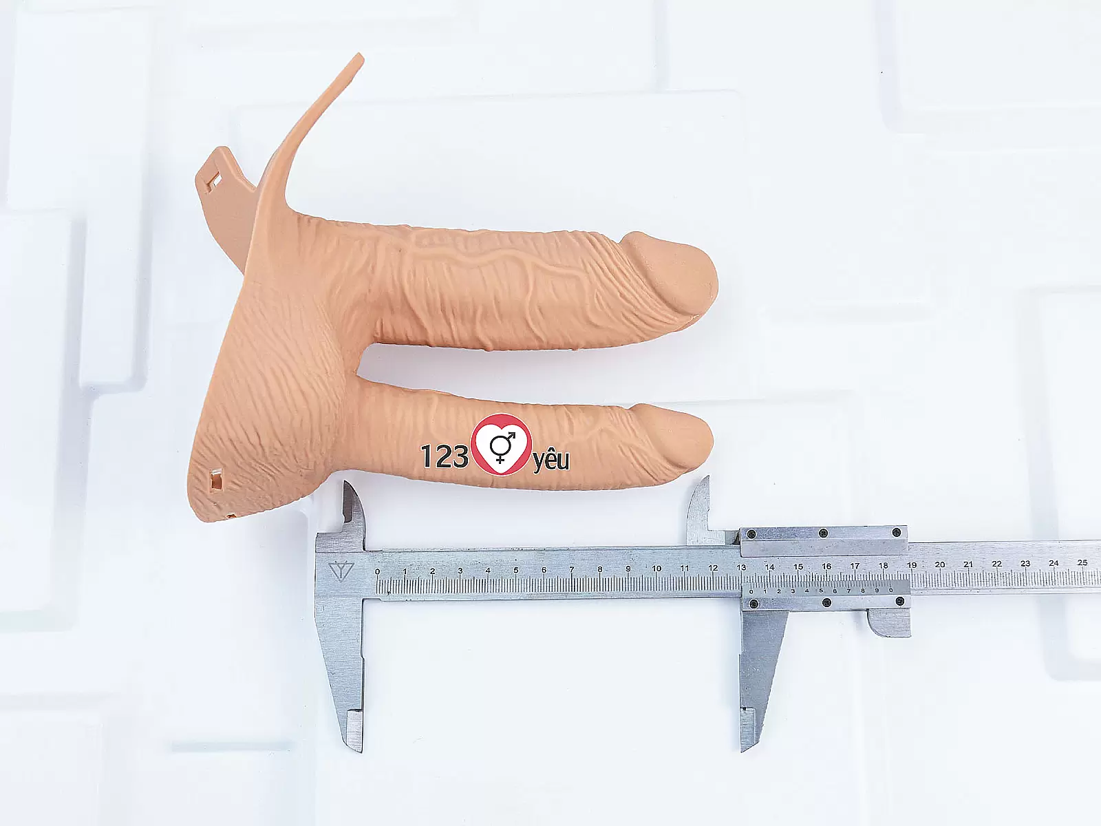 Dương vật giả có dây đeo Long Love 2 đầu kích thích