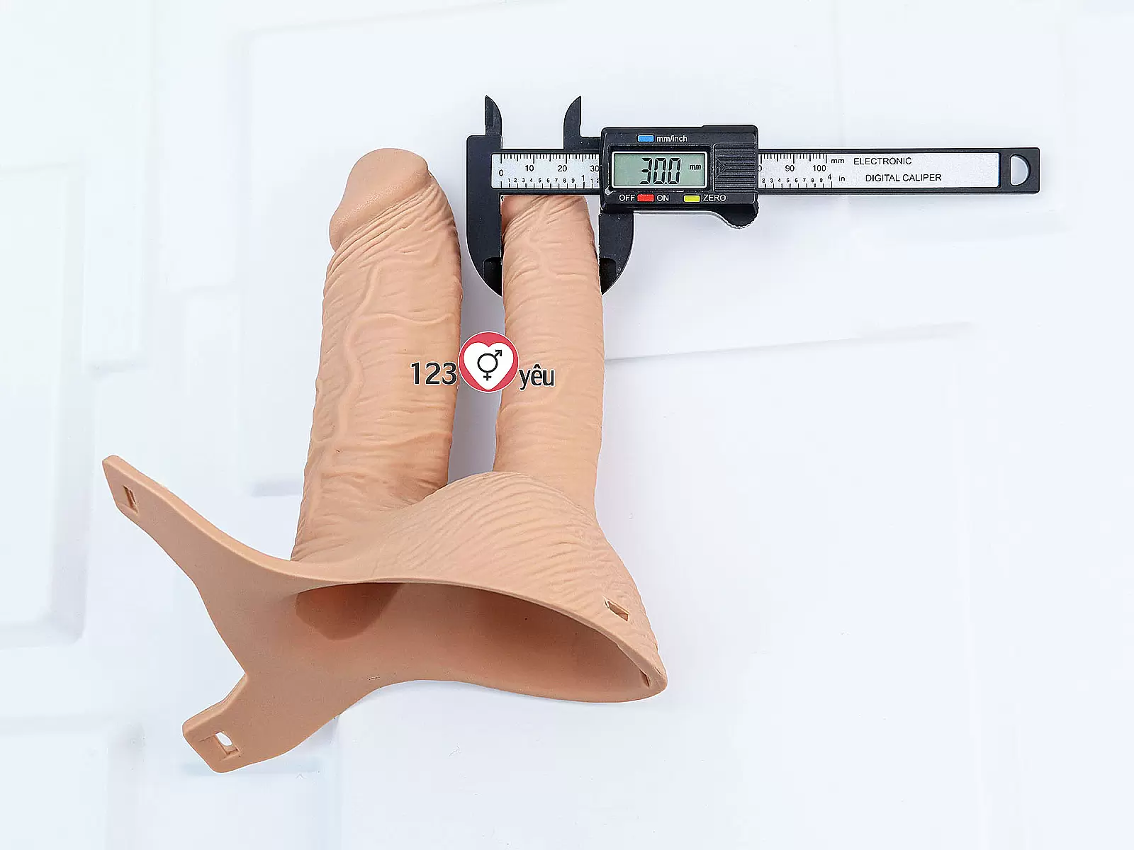 Dương vật giả có dây đeo Long Love 2 đầu kích thích