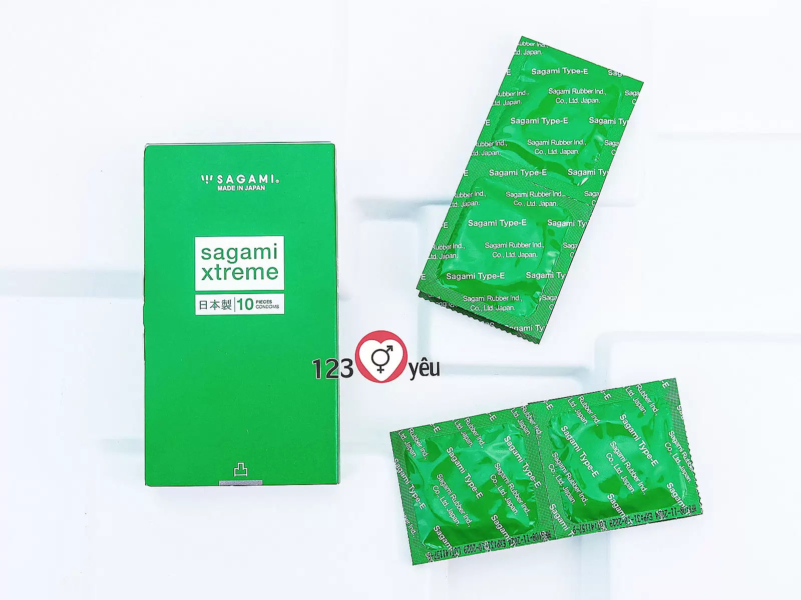 Bao cao su có gai Nhật Bản Sagami Xtreme Green Siêu Mỏng 10 bao