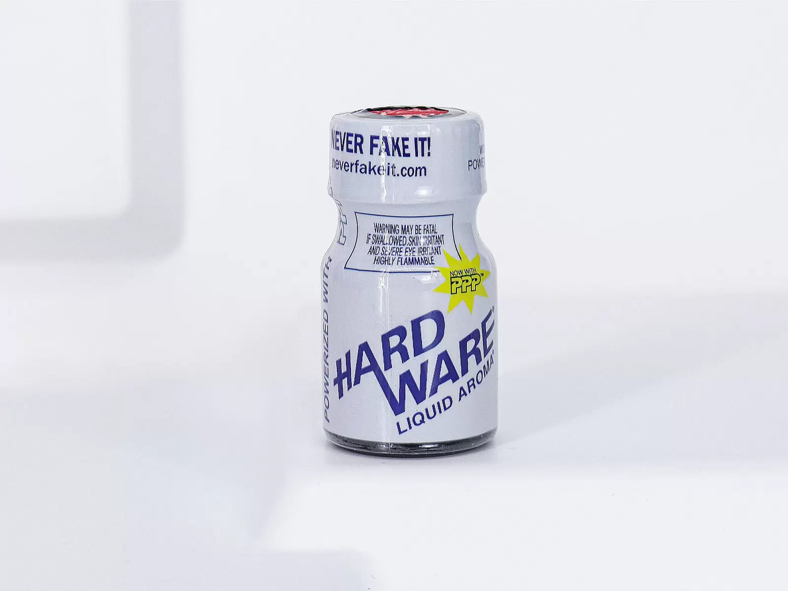 Chai h&iacute;t Hard Ware 10ml tăng cảm gi&aacute;c hưng phấn