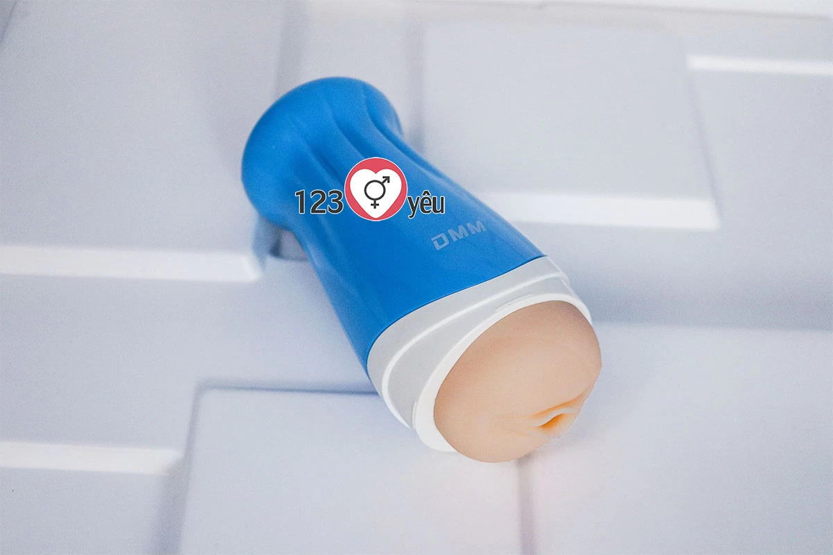 Cốc âm đạo cầm tay DMM nhỏ gọn siêu mềm