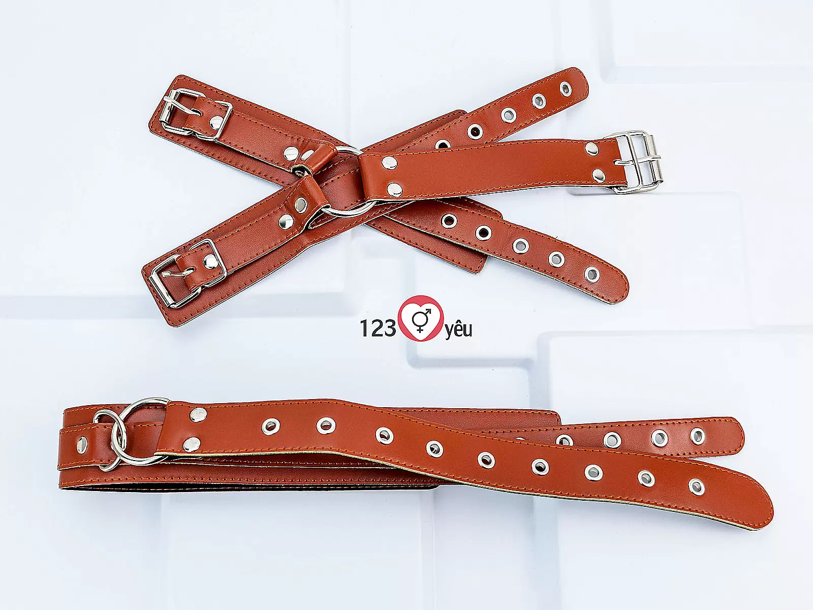 Đồ chơi bạo dâm khóa cổ còng tay da cao cấp