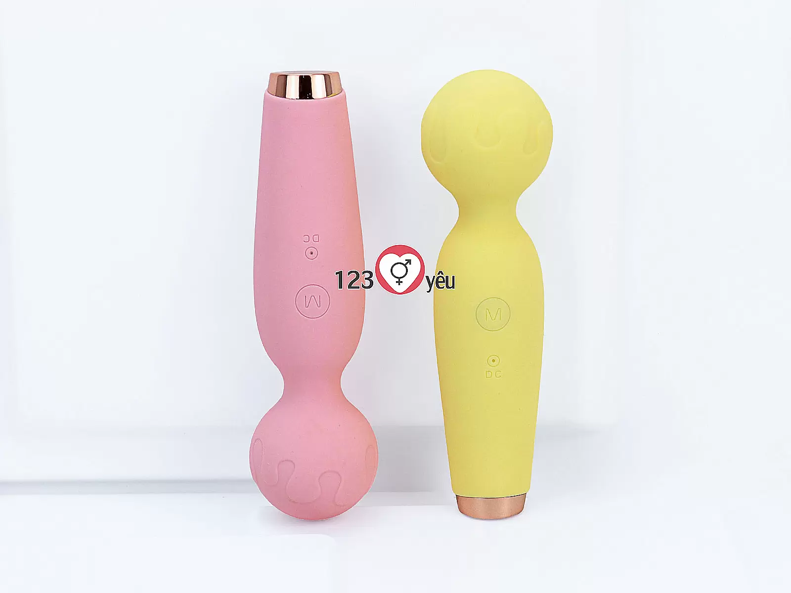 Máy massage điểm G que kem nhỏ xinh Lilo