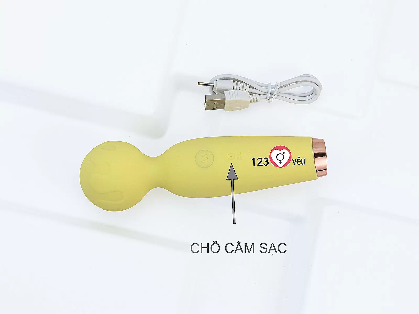 Máy massage điểm G que kem nhỏ xinh Lilo