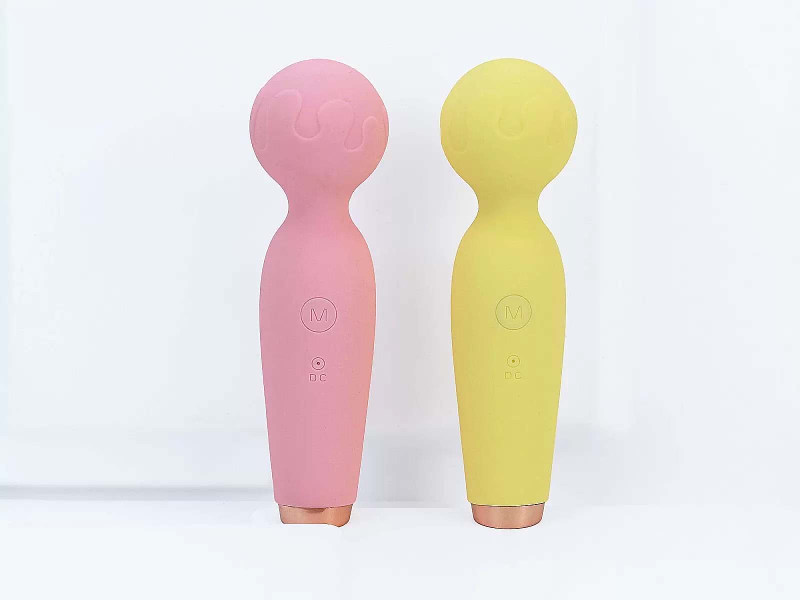 Máy massage điểm G que kem nhỏ xinh Lilo