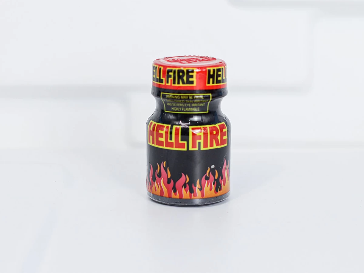 Chai h&iacute;t Hell Fire 10ml tăng cảm gi&aacute;c hưng phấn