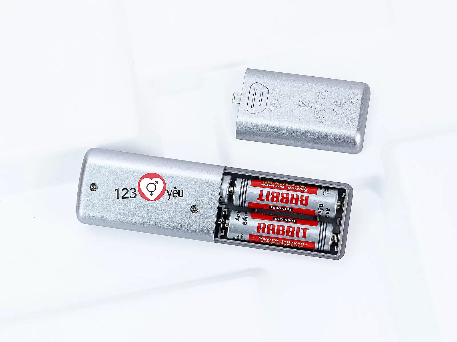 Dương vật giả có đế Lovetoy Real Extreme 8.5inch rung kèm điều khiển