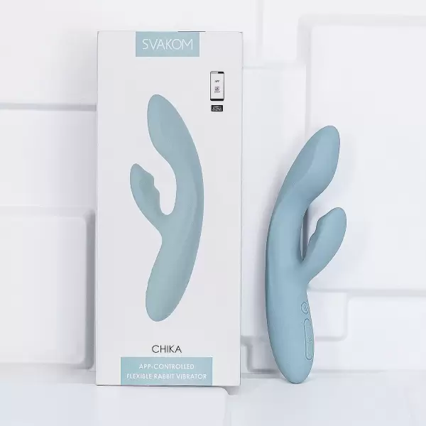 Dương vật giả đa năng rung phát nhiệt Svakom Chika