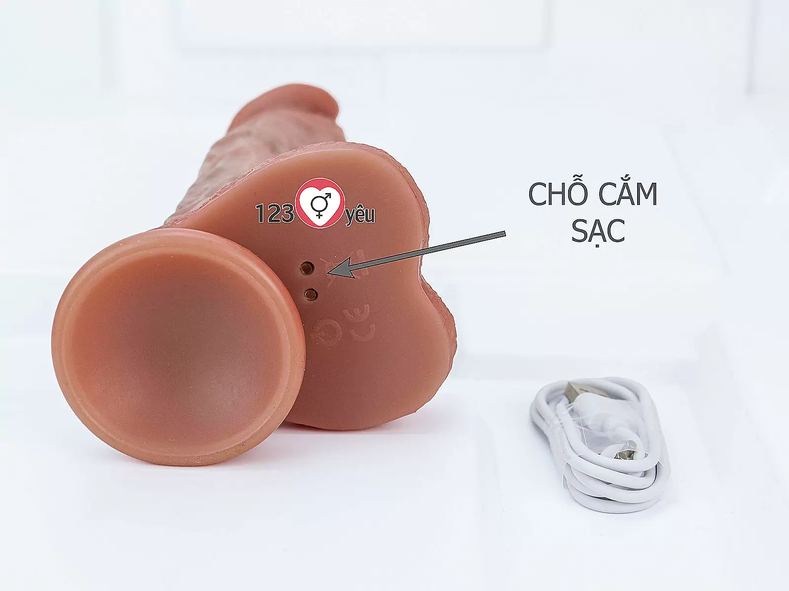 Dương vật giả có đế rung thụt cực mạnh phát nhiệt kèm điều khiển từ xa