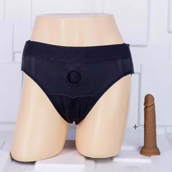 Quần chip tam giác + dương vật giả có đế sự kết hợp hoàn hảo