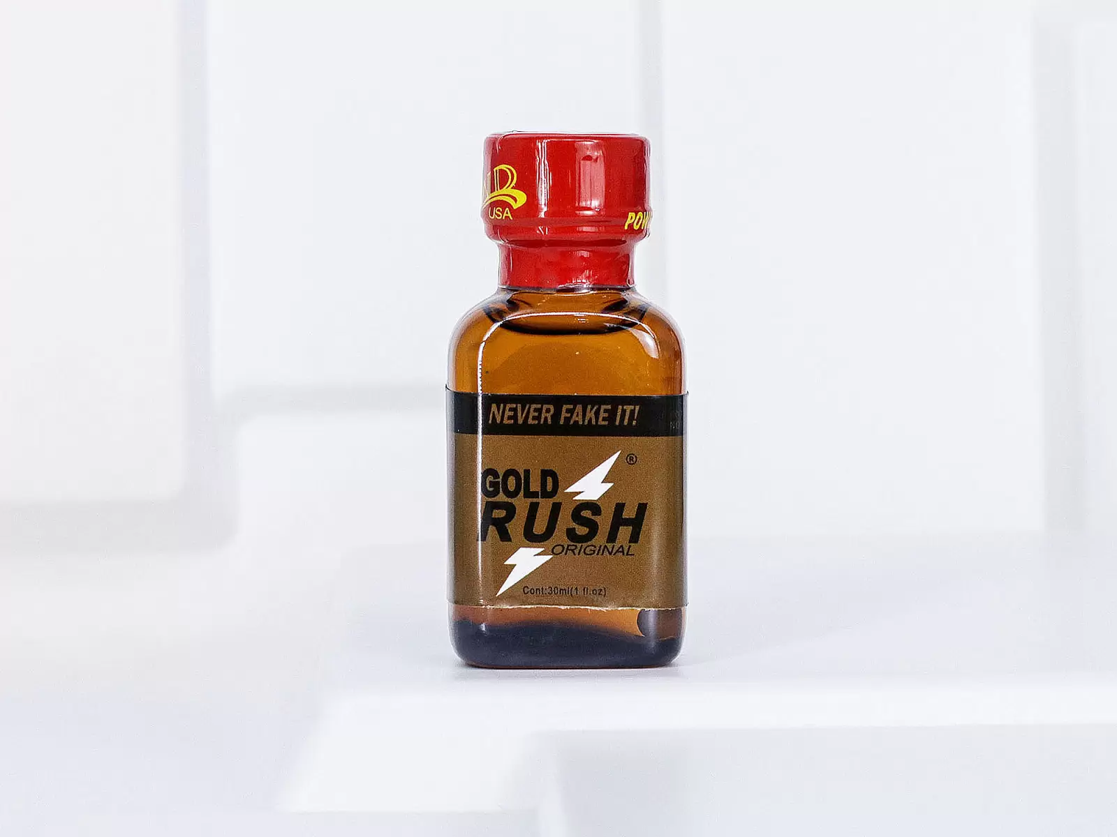 Chai h&iacute;t Gold Rush 30ml tăng cảm gi&aacute;c hưng phấn