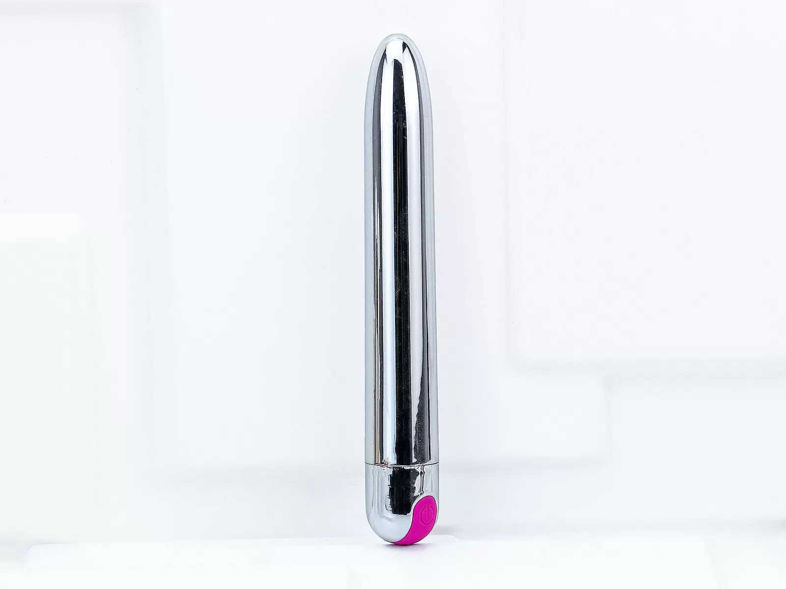 Trứng massage rung Inox – cảm giác mát lạnh kích thích mạnh mẽ