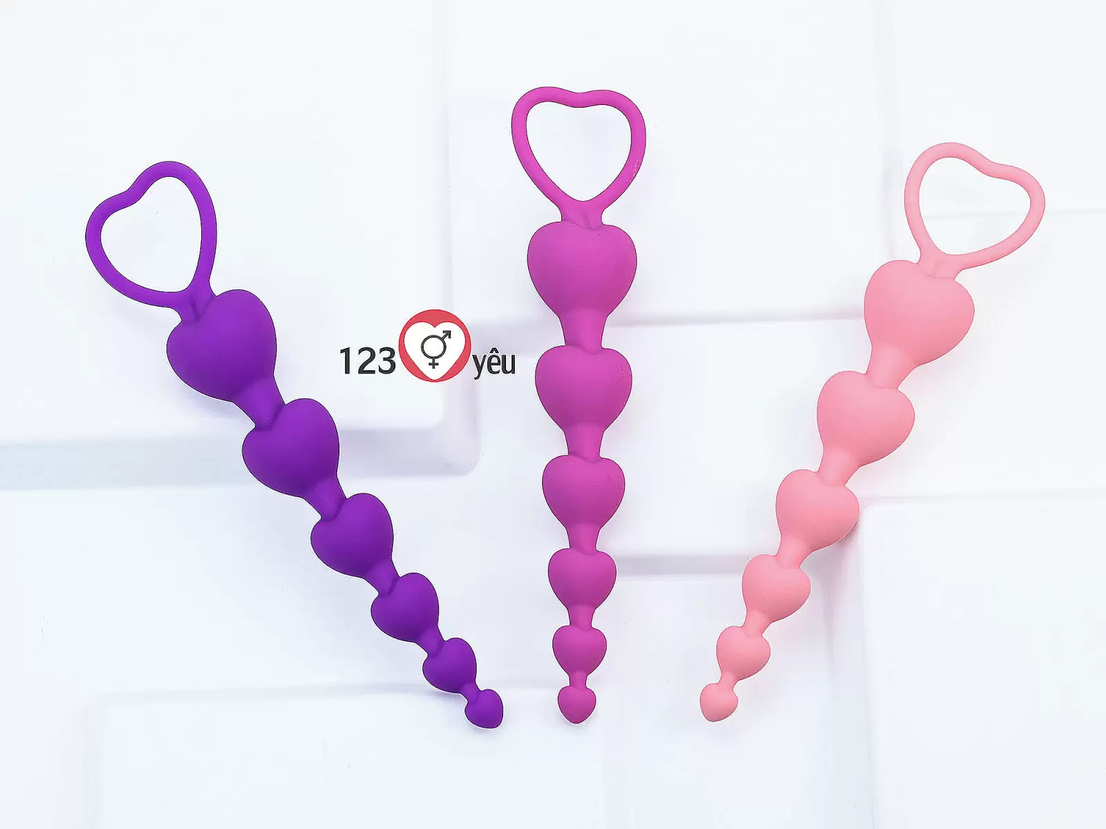 Dụng cụ kích thích hậu môn trái tim