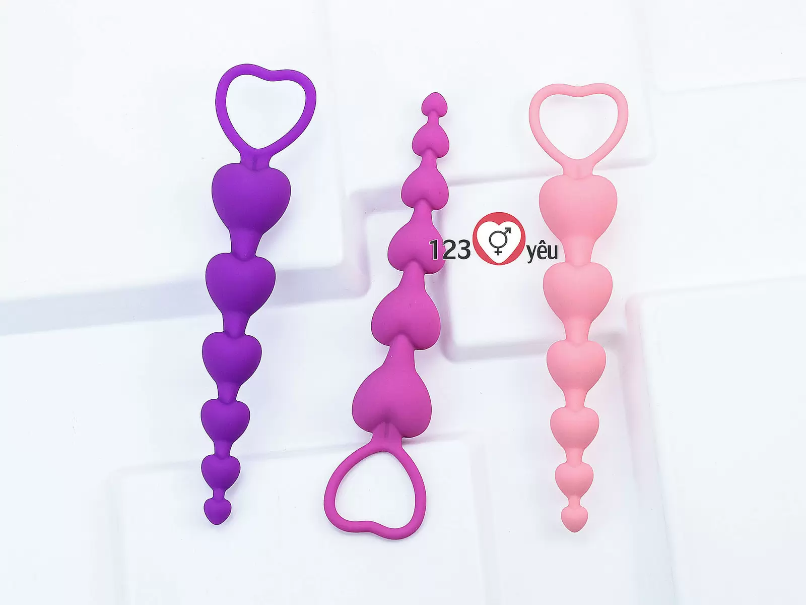 Dụng cụ kích thích hậu môn trái tim
