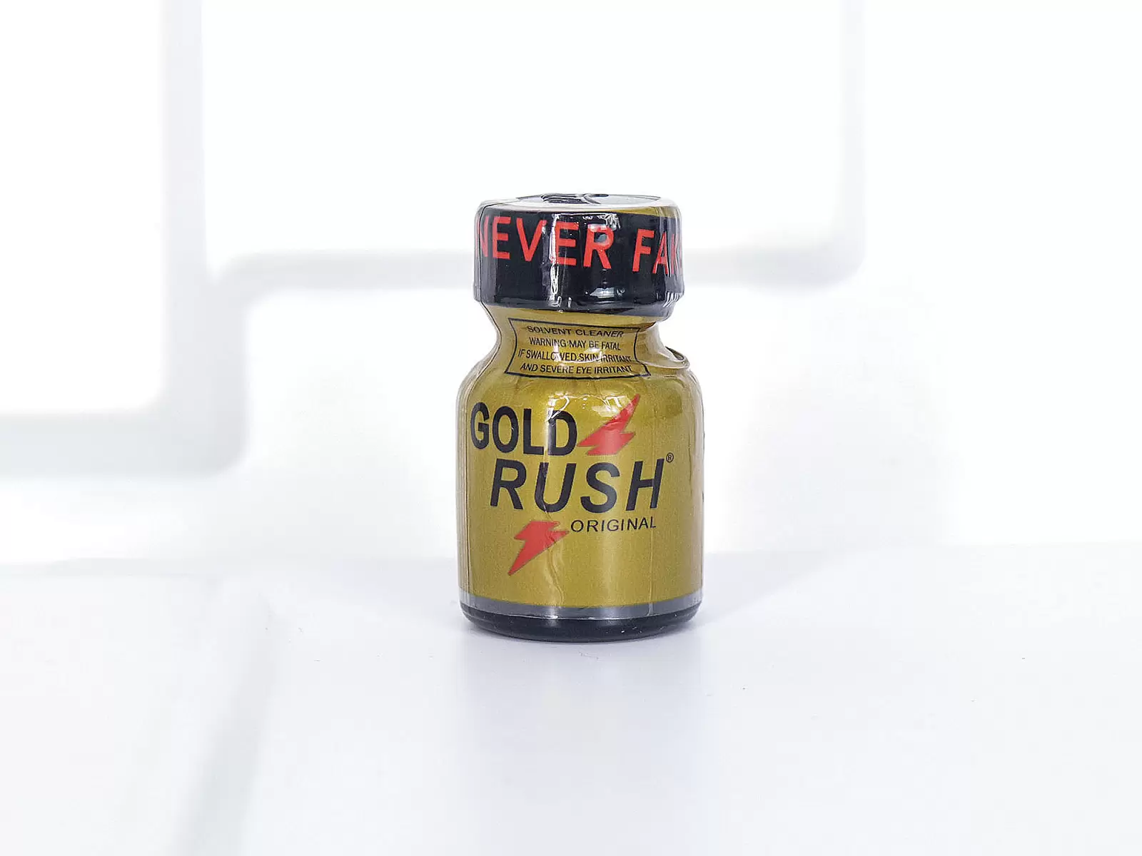 Chai h&iacute;t Gold Rush 10ml tăng cảm gi&aacute;c hưng phấn