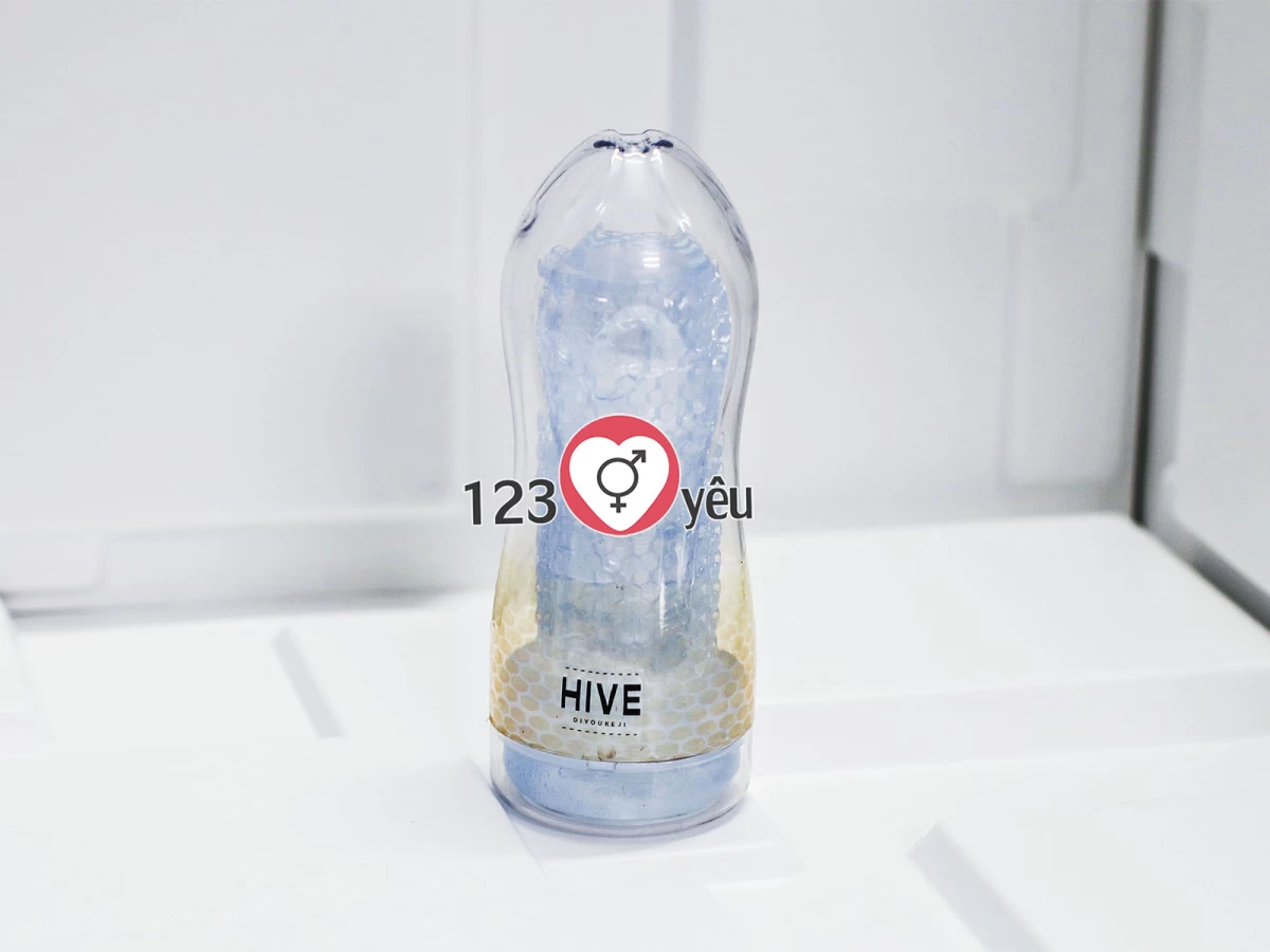 Cúp âm đạo giả Hive trong suốt