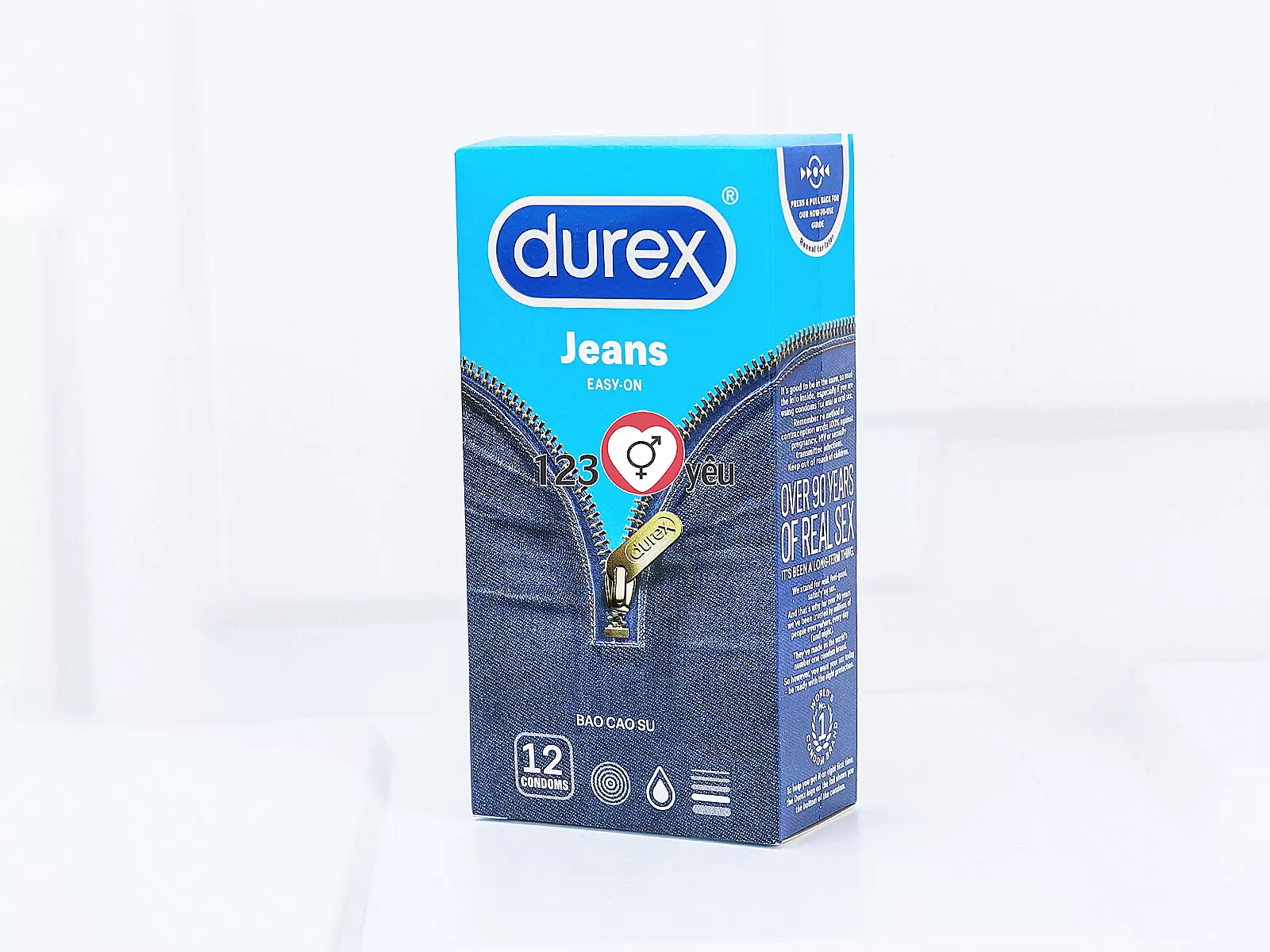 Bao cao su Durex Jeans Easy On giúp giảm ma sát, hỗ trợ cuộc yêu mượt mà