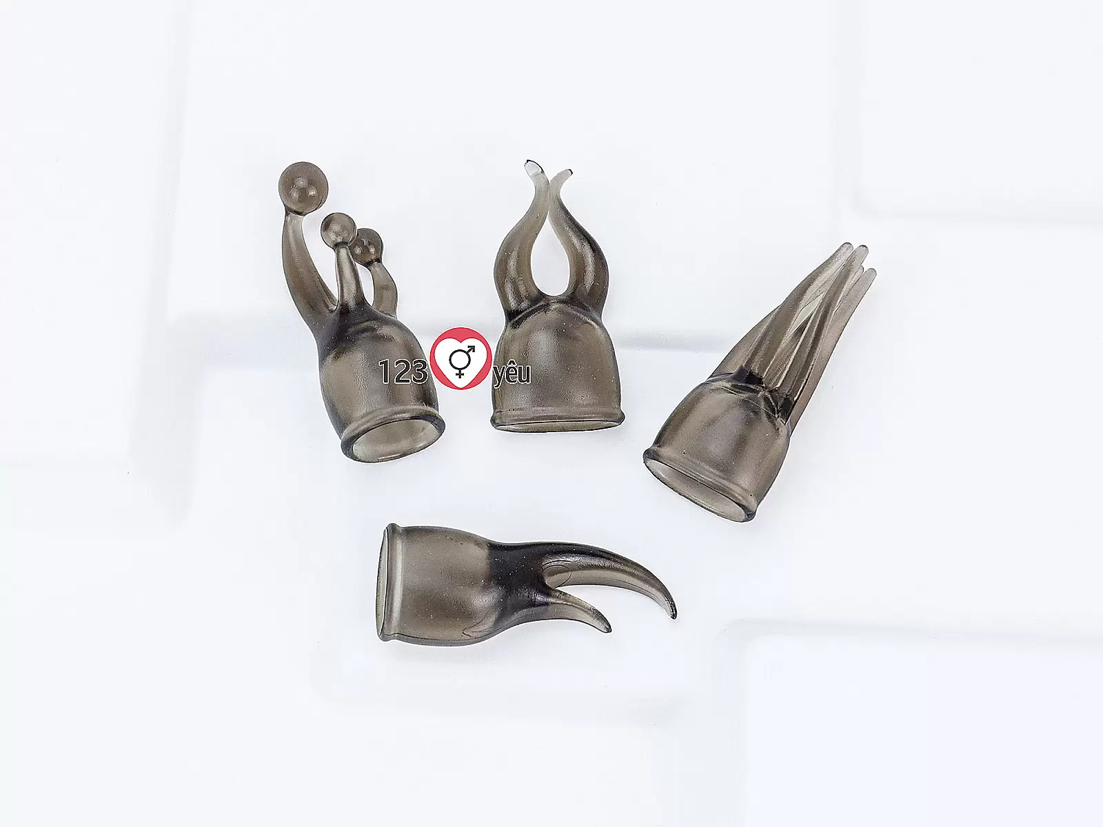 Máy mát xa điểm G mini kèm 4 đầu nhỏ xinh pin sạc